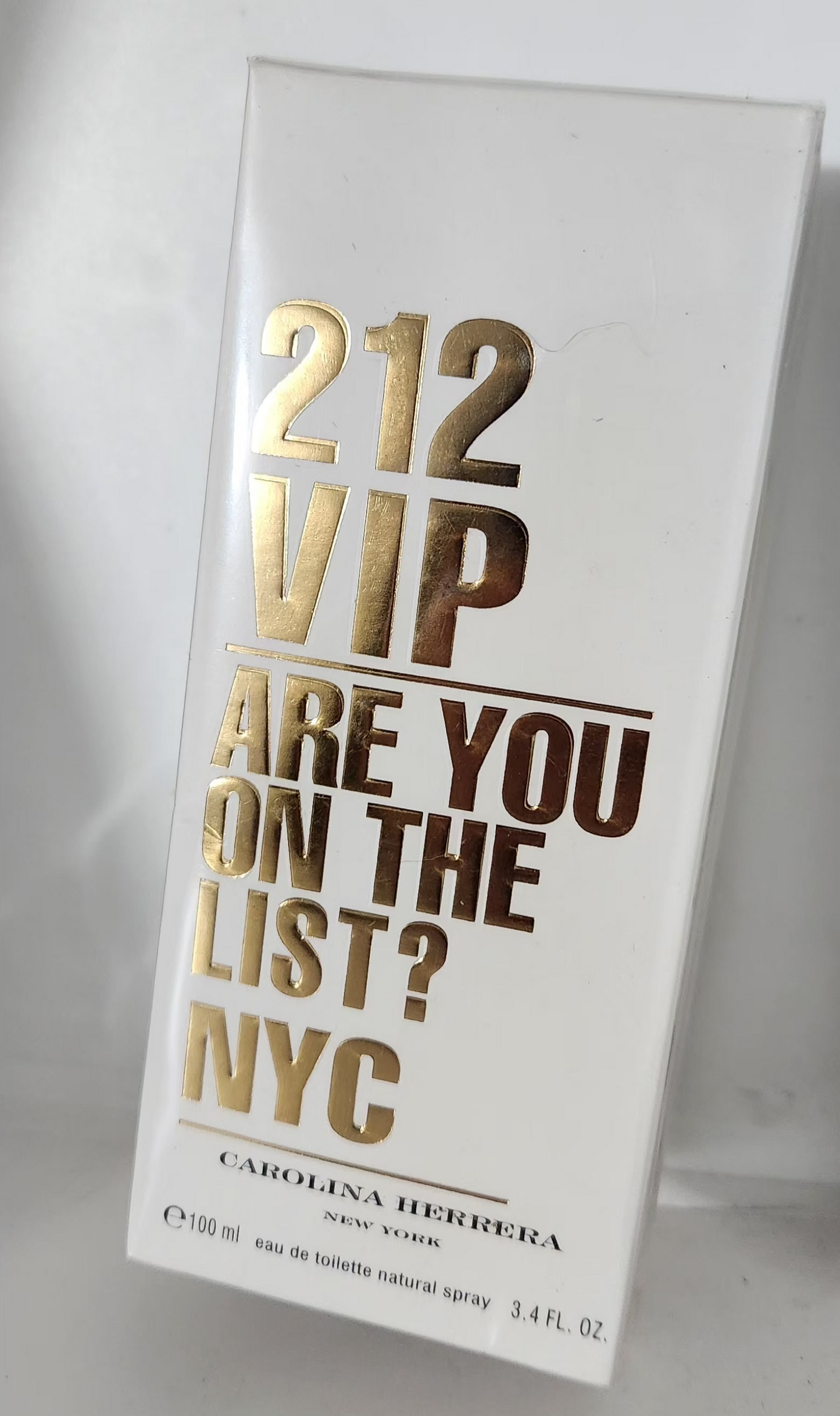 Perfume Mujer 212 VIP-Trilpe A- Carolina Herrera