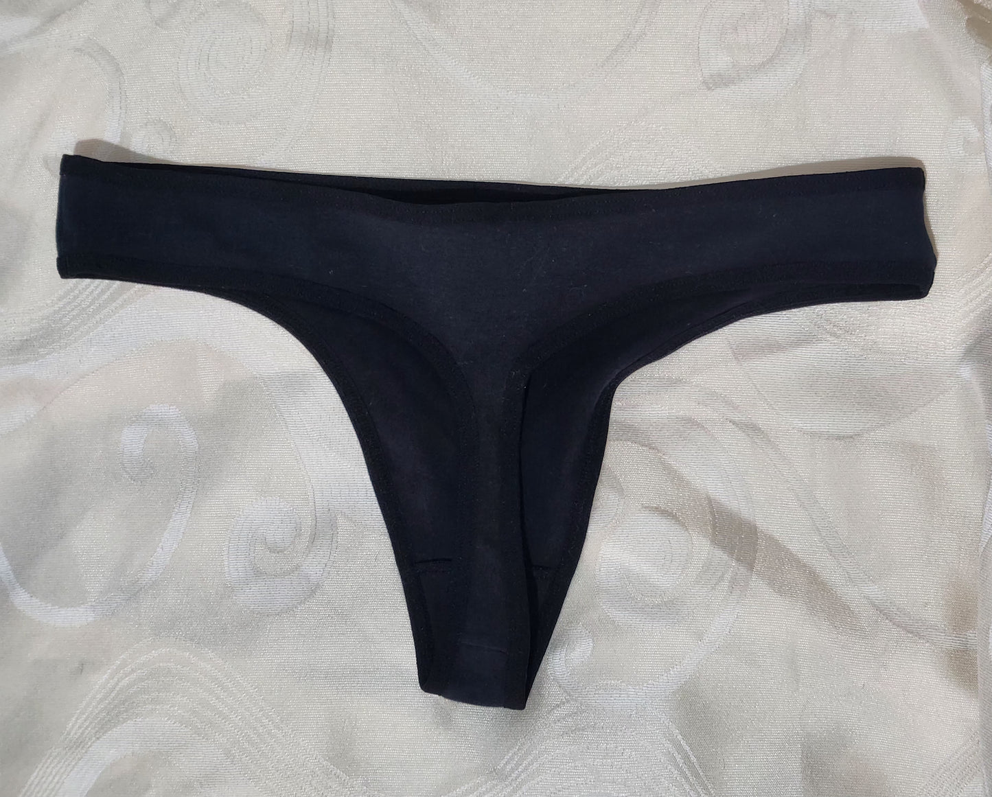 Tanga Brasilera Negro