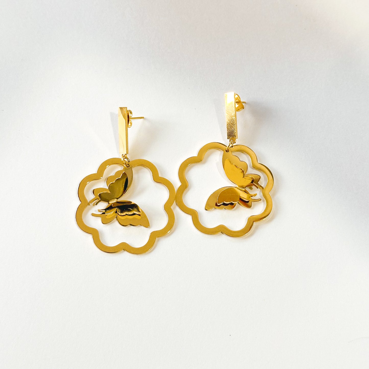 Aretes Anora