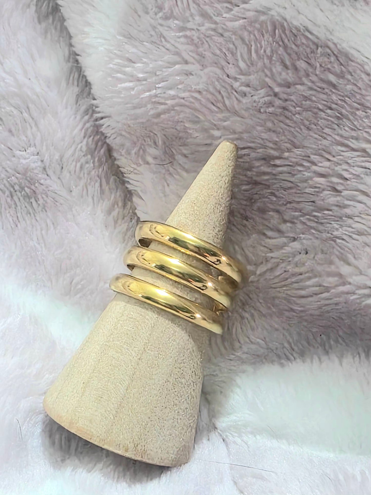 Anillo Sabrina
