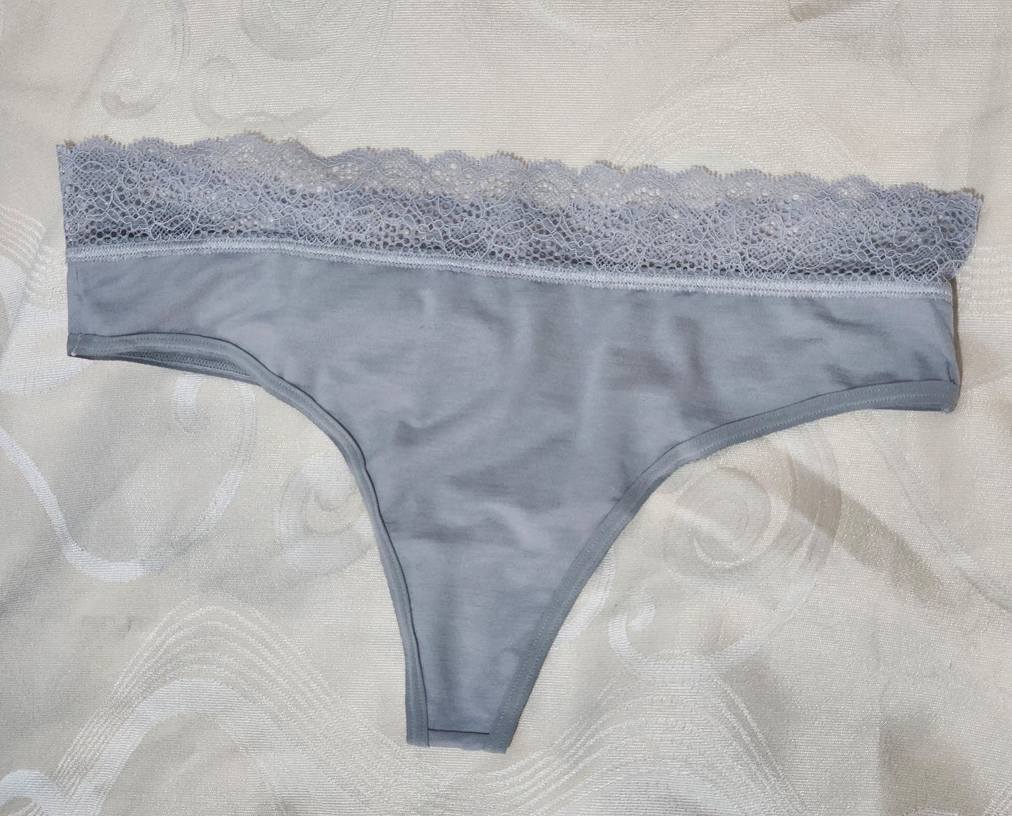 Tanga Brasilera Gris